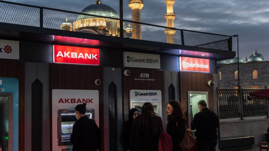 Why Islamic Savings Firms Are Booming Across Turkey