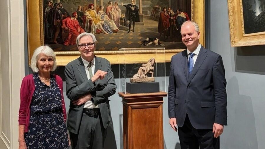 Former National Gallery Director Donates Torquato Tasso Bust to Capodimonte