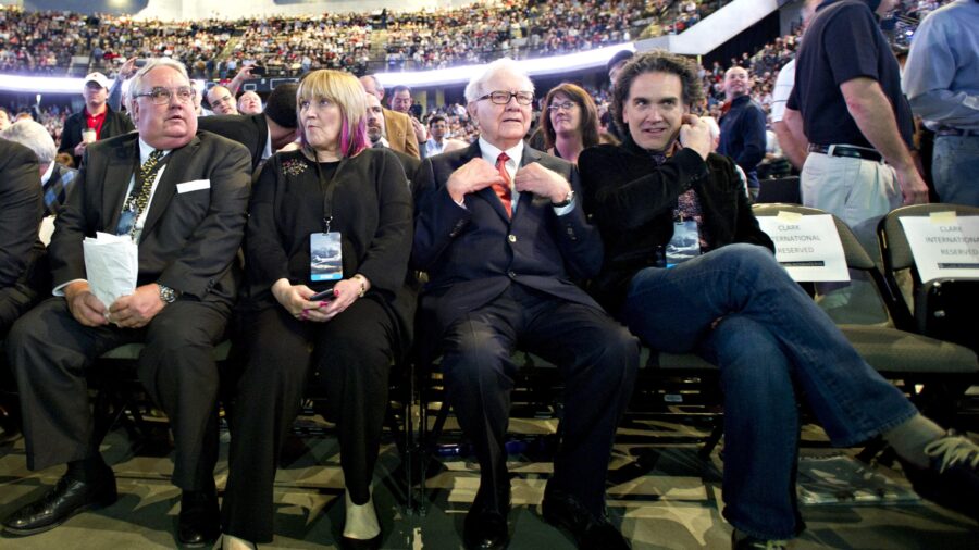 Howard Buffett Builds Police Training Center With Father’s Wealth