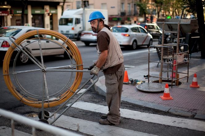 Telefónica Rivals Warn of Price Hikes Under New Infrastructure Proposal