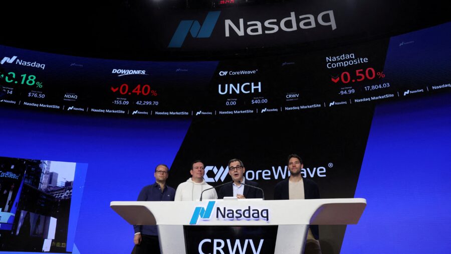 CoreWeave Valuation Faces Pressure Amid AI Market Uncertainty