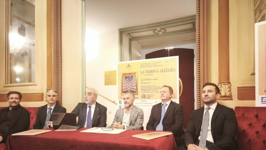 Actor Massimiliano Gallo Returns to Salerno to Direct The Merry Widow