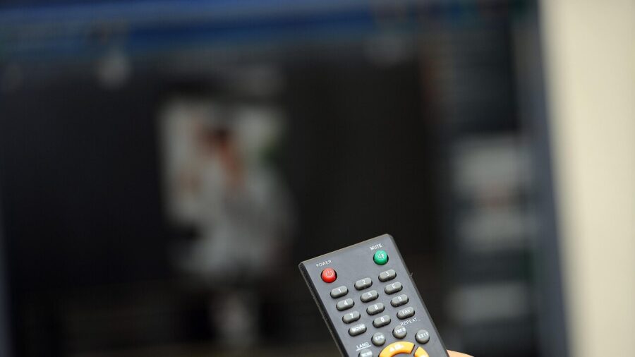 European Linguistic Minorities Push to End TV Geoblocking