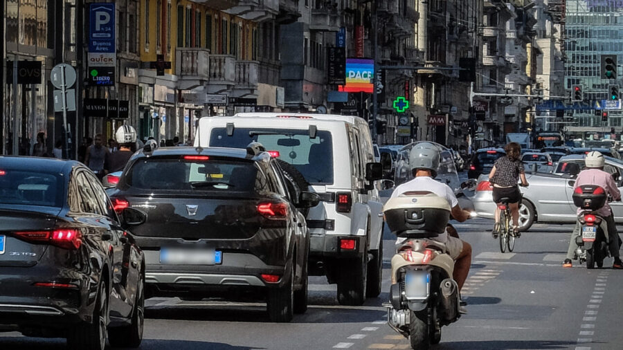 Traffic Congestion Costs Italy 22 Billion Euros Annually