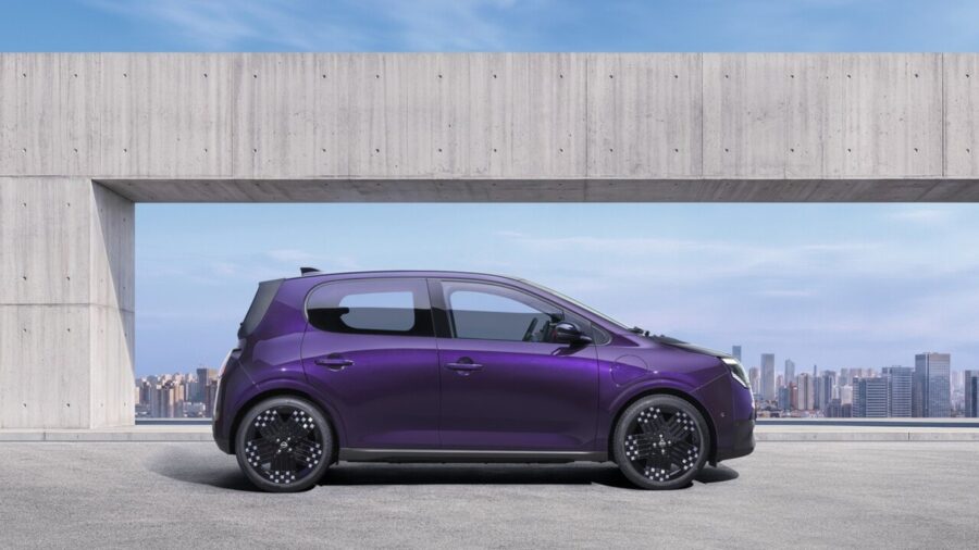 Nissan Pixo Electric Vehicle Charging Capabilities Detailed