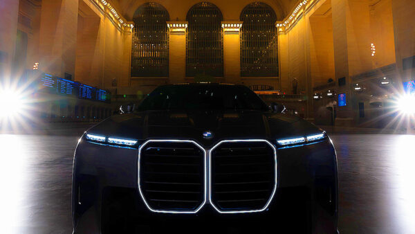 BMW Updates 7 Series Lineup With New Technology and Interior Features