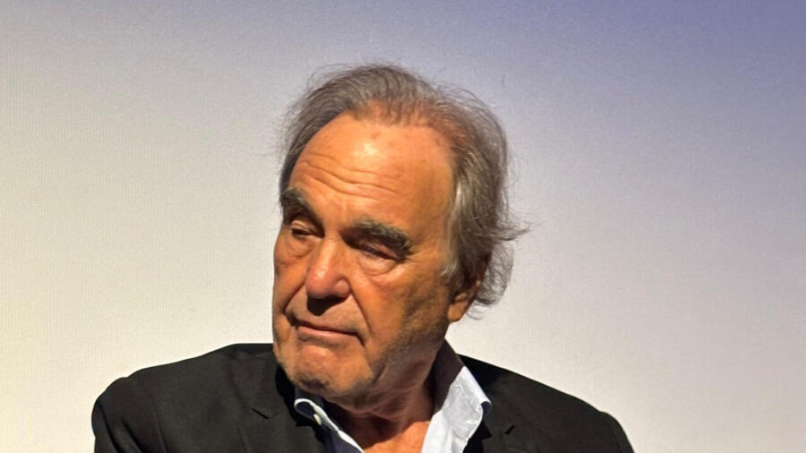 Oliver Stone Claims US Intelligence Influences Hollywood Films