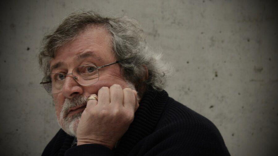Guccini’s Songs Presented in Lyrical‑Symphonic Format at Bologna’s Duse Theatre
