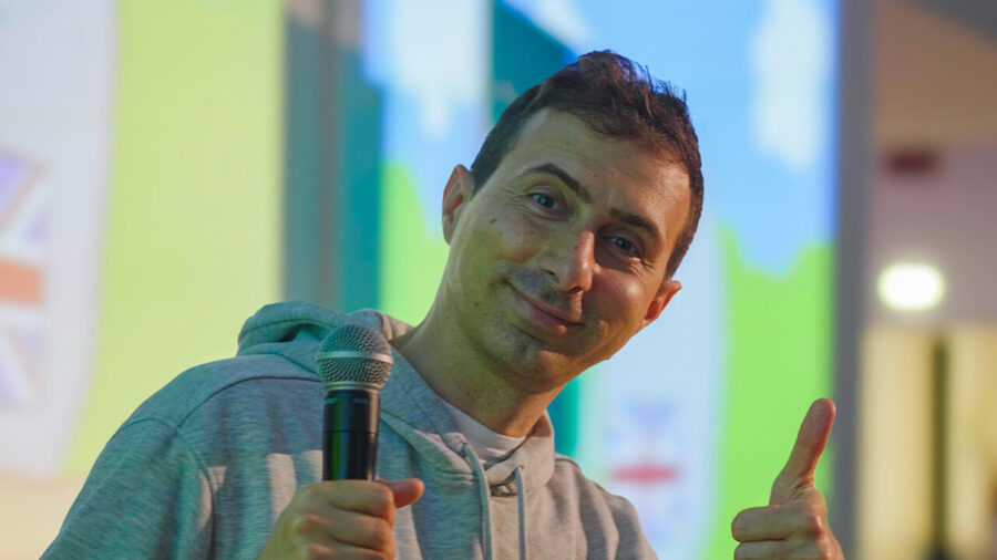 Alessandro Perugini Announces New Format for Pera Toons, Returns to Rai Kids