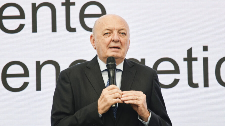 Italian Minister Welcomes European Parliament Signals on Methane and Auto Policy