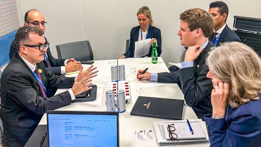 Egypt and World Bank Discuss Local-Currency Infrastructure Financing