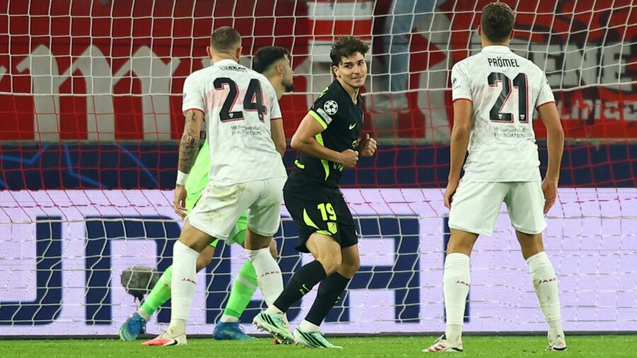 Julián Alvarez Scores as Atlético Madrid Draws with Stuttgart