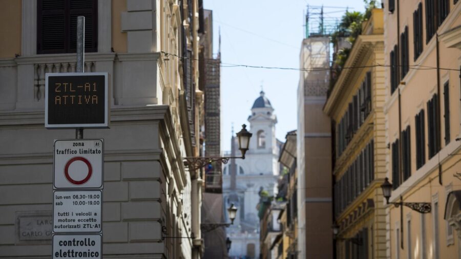Rome Extends Green Zone Traffic Restrictions Through 2027