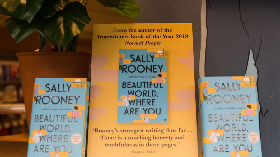 Sally Rooney Faces Censorship in Britain Over Pro-Palestinian Views, 160 Authors Protest