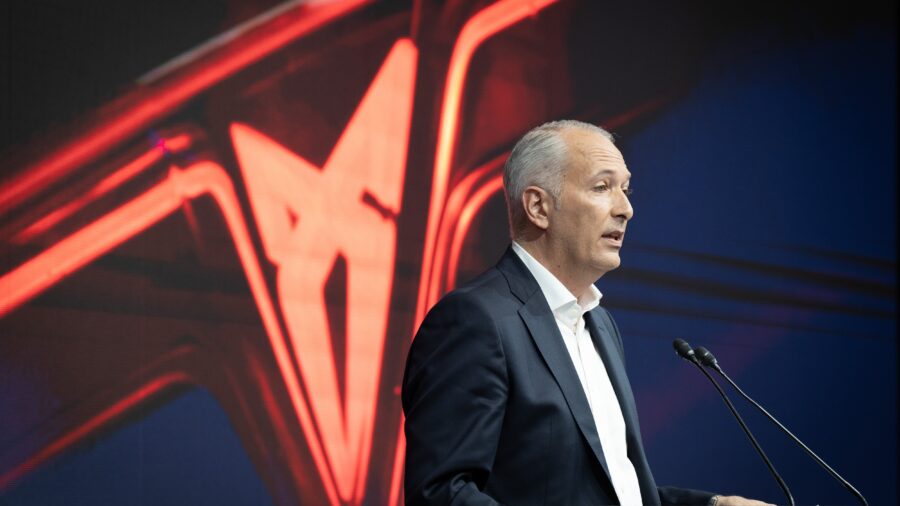 Seat Halts Defense Deal Talks with Indra