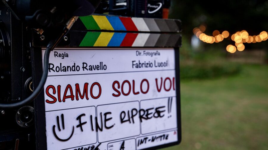 Filming Wraps on New Italian Comedy Siamo Solo Voi