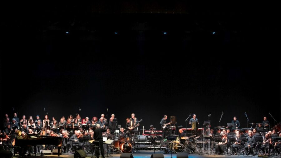 Genesis Tribute Tour Returns to Italy Featuring Martin Levac