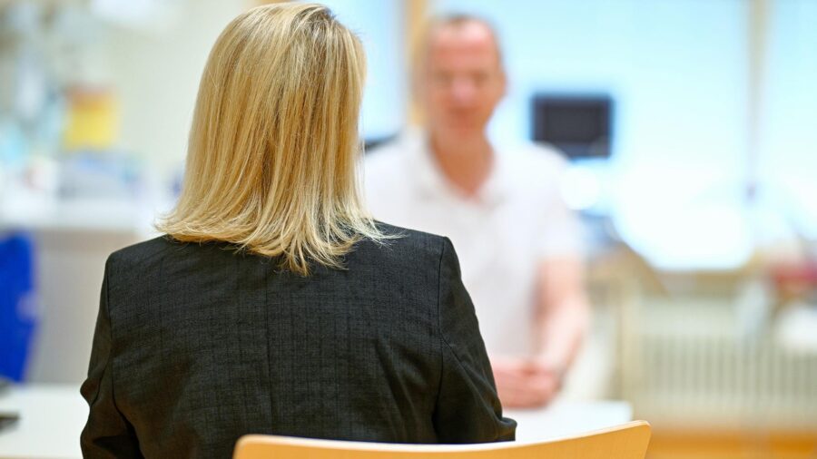 Study Finds Menopause Symptoms Can Begin Earlier Than Previously Thought