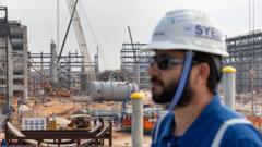 صناعة البتروكيماويات الخليجية في مواجهة تحديات جيوسياسية واقتصادية