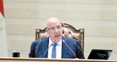 رئيس مجلس النواب المصري يؤكد التزام القاهرة بالحلول الدبلوماسية