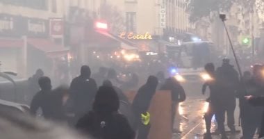 فرنسا تشهد احتجاجات واسعة ضد غلاء المعيشة بمشاركة 410 آلاف شخص