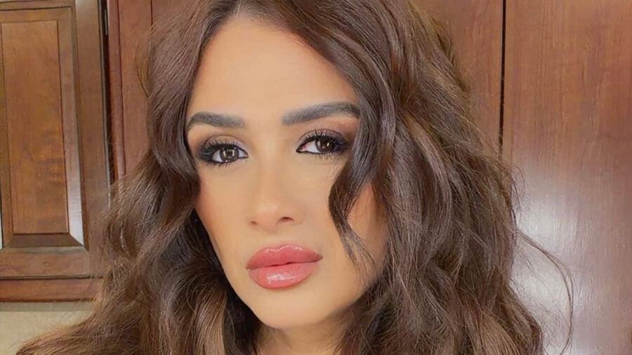 ياسمين عبد العزيز تحصد ثلاث جوائز في حفل The Best بالقاهرة